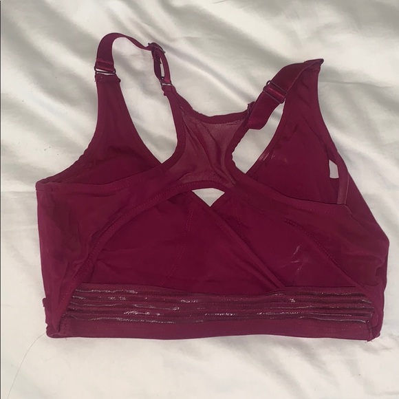 Gymshark Sports Bra size small - Picture 2 of 3